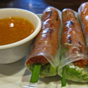 Nem Nướng Cuốn (4 Cuốn) / Grilled Pork Spring Rolls (4 pcs)