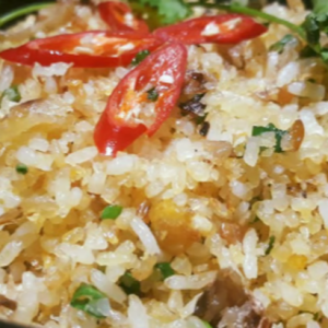 Cơm Chi&ecirc;n C&aacute; Mặn