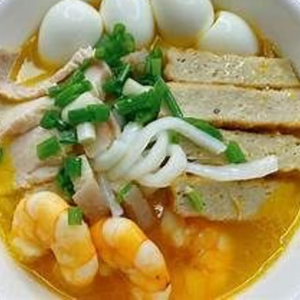 B&aacute;nh Canh Chả C&aacute;