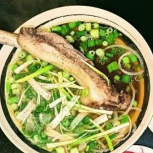 Phở Sườn B&ograve;