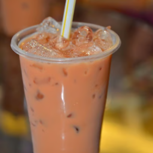 Tr&agrave; Sữa