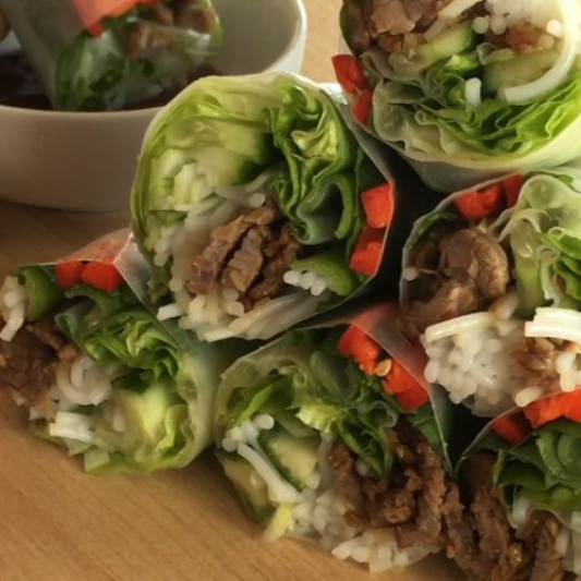Gỏi Cuốn Thịt B&ograve; (4 pcs)
