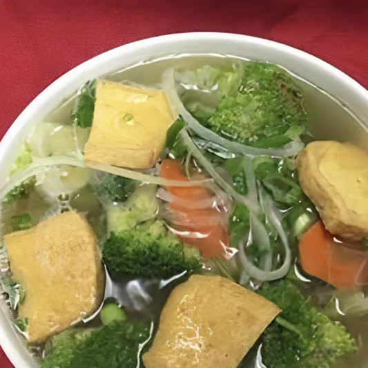P12. Vegetarian Pho