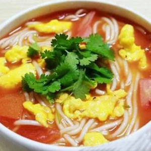 Noodles in Tomato & Egg Soup