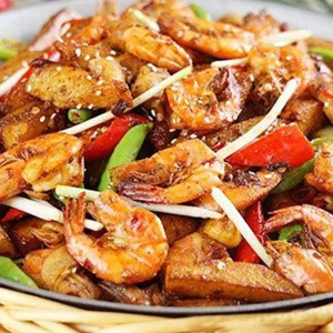 Spicy Shrimp with Vegetables in Hot Pot