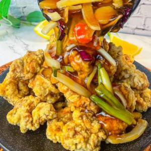 Chicken Tangsuyuok치 킨 탕수육