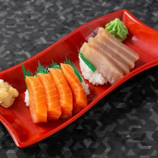 Mixed (Salmon & Tuna) Sashimi