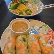 1. Fresh Spring Rolls (4 pcs) Gỏi Cuốn