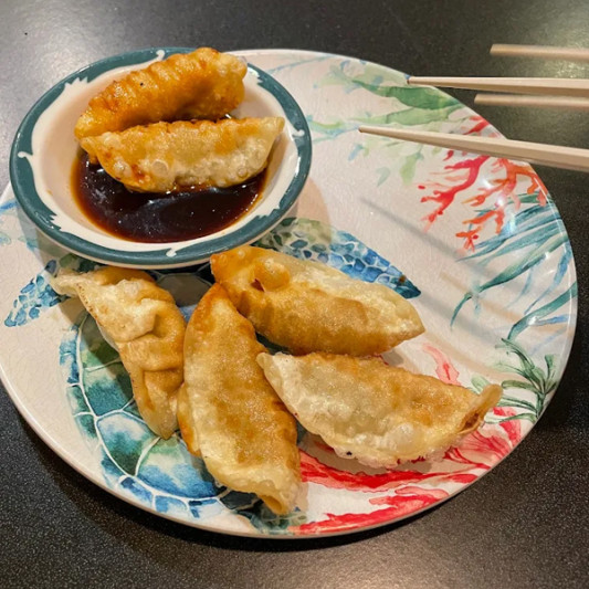 0. Fried Dumplings (6 pcs) B&aacute;nh Xếp Chi&ecirc;n