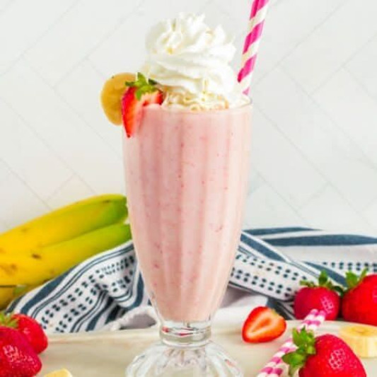 Strawberry & Banana Milkshake