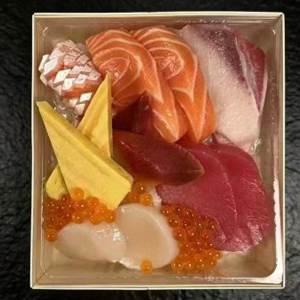 D1. Bacha Don 招牌海鲜丼