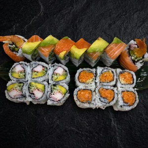 P1. Assorted Roll (20 pcs) 什锦卷物拼盘