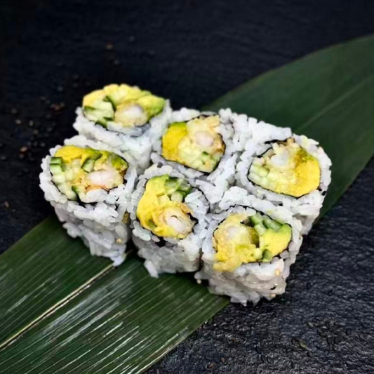 M17. Shrimp Tempura Roll 炸虾卷