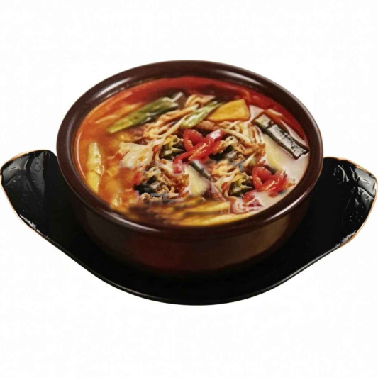 M36. YukGaeJang 육개장 / 辣细牛肉丝汤