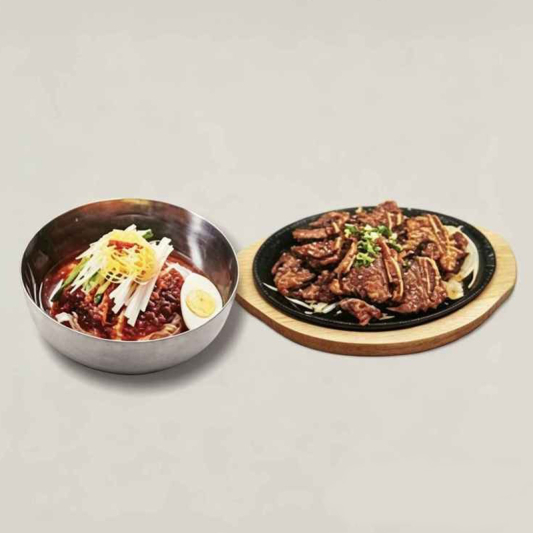 N5B. BiBim NaengMyun + LA KalBi 비빔냉면 / 辣拌冷面 + LA 갈비 / 牛排肉