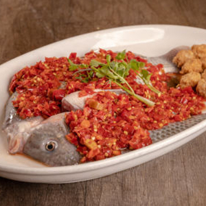 Steamed Fresh Tilapia with Homemade Chili Sauce 剁椒开屏鱼