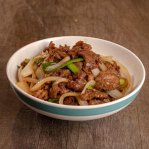 Stir-Fried Beef with Onion 葱爆牛肉 