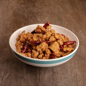 Deep-Fried Diced Chicken with Hot Pepper 东安辣子鸡 