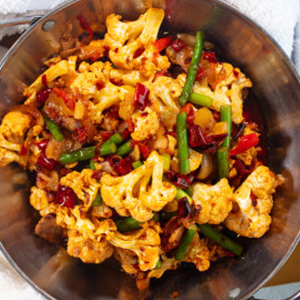 Griddle Cauliflower with Salty Pork 干锅腊肉花菜