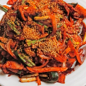 16. Jeyuk-Bokkeum (제육볶음) / Stir-Fried Pork