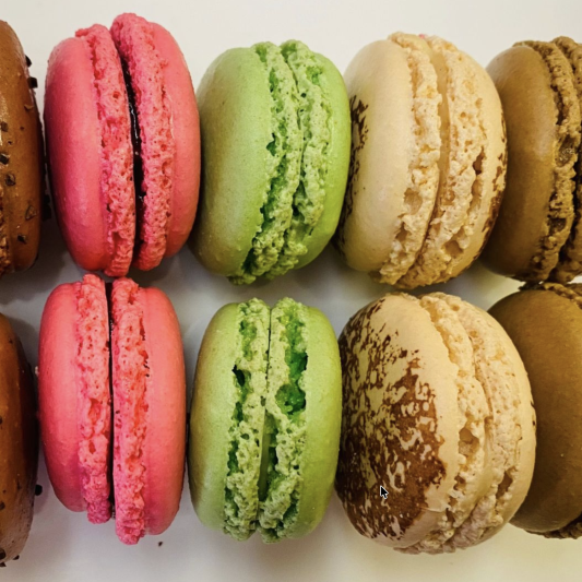 Macaron Box