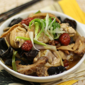 Steamed Chicken with Enoki Mushrooms