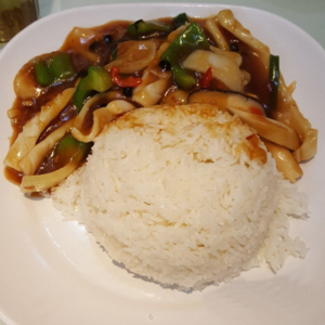 Squid with Black Bean Pepper on Rice