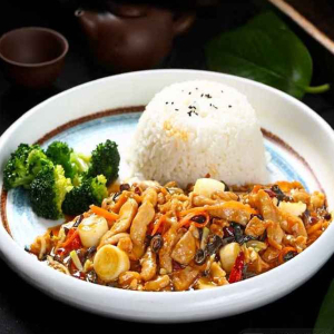 Chicken Balls with Garlic Chili on Rice