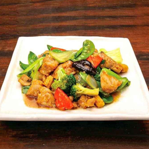 Sauteed Lotus Roots with Snow Pea