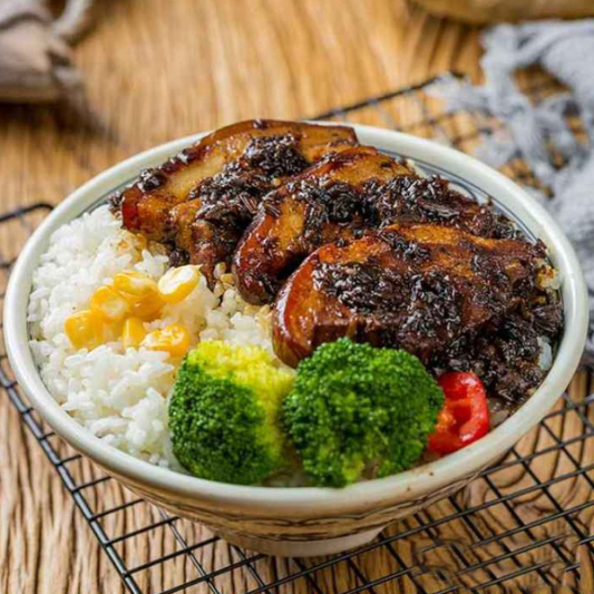 Pork with Preserved Vegetable on Rice