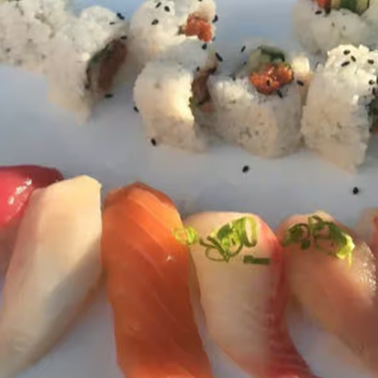 Sushi Deluxe Combo