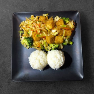 Stir-Fried Vegetables with Tofu