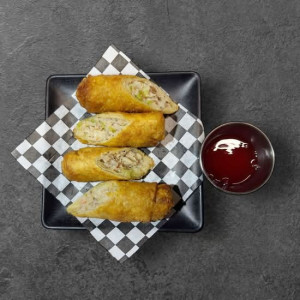 Egg Rolls (2 pcs)