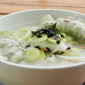 Dumpling Soup 만두국