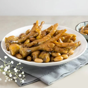 C1. Abalone Sauce with Chicken Feet (Peanut) / 鮑汁雞腳花生