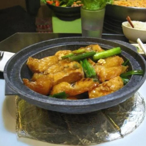 Fish Fillet & Tofu Hot Pot / 班腩豆腐煲