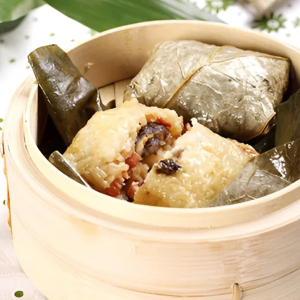 7. Sticky Rice with Pork in Lotus Leaves Wrap / 荷香珍珠糯米雞