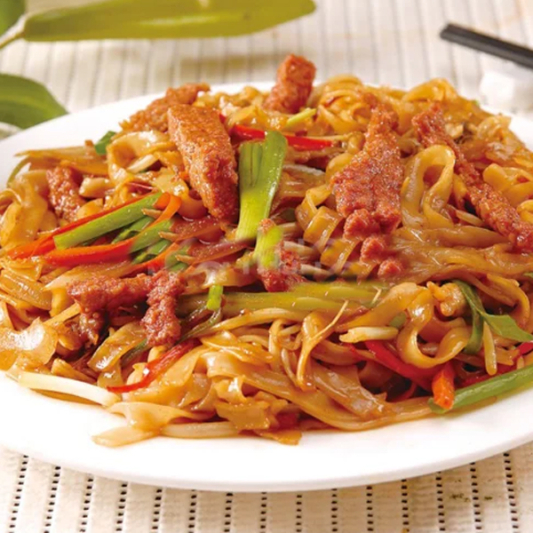 A31. Pan-Fried Beef Rice Noodles in Black Bean Sauce / 豉椒牛肉炒河