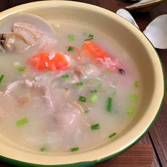 B8. Fresh Sliced Fish Congee / 生滾鮮魚片粥