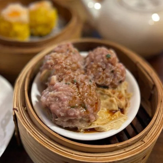 5. Steamed Beef Ball / 山竹牛肉球