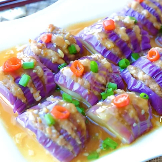 21. Shrimp Paste Stuffed Eggplant / 鮮蝦炸釀茄子