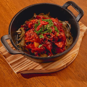 Spicy Stir-Fried Pork 기사식당 두루치기