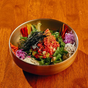 Yukhoe Bibimbap 육회 비빔밥
