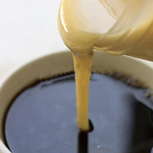 D64. Hot Coffee with Condensed Milk / Caf&eacute; Sữa
