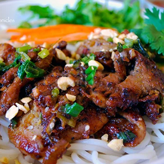 BH49. B&aacute;nh Hỏi Nem Nướng Thit Nuong