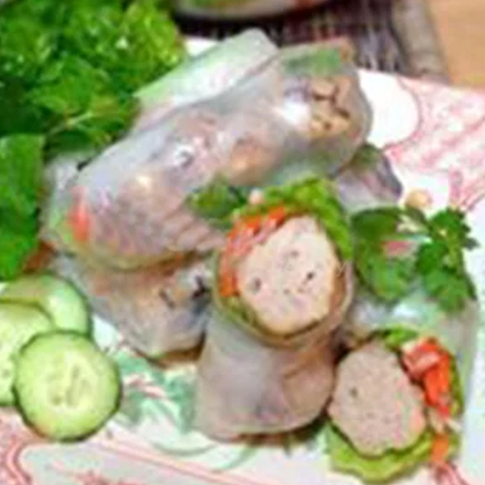 A7. Grilled Pork Meatball Fresh Rolls (2 pcs) / Nem Nướng Cuốn (2 pcs)