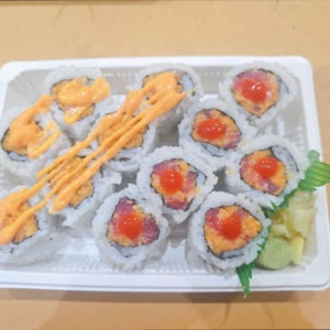 Spicy Salmon Roll & Spicy Tuna Roll