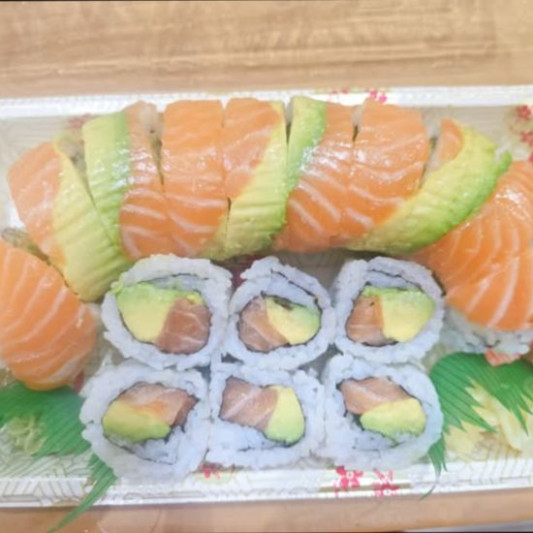 Red Dragon Roll & Salmon Avocado Roll