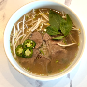 Phở T&aacute;i Rare Beef