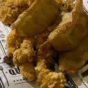 Fried Dumplings 군만두